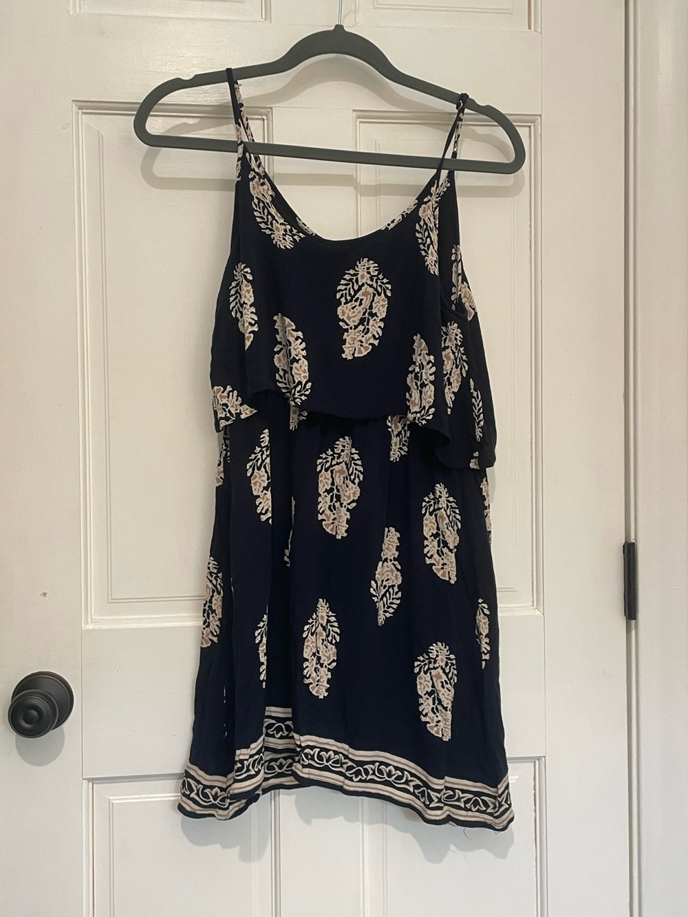 Women’s Navy Blue Printed Spaghetti-Strap dress